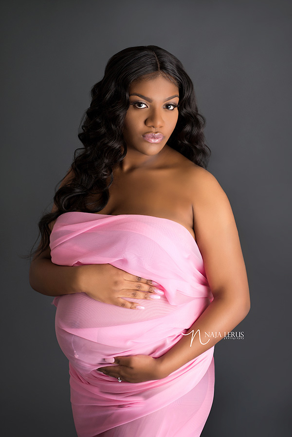 chicago-fine-art-maternity-image-01