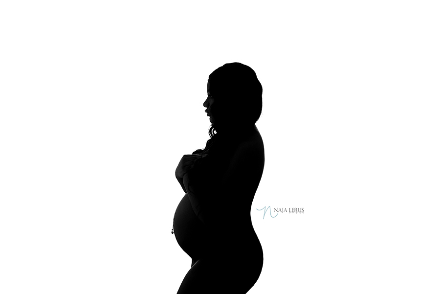 silhouette maternity photography chicago IL