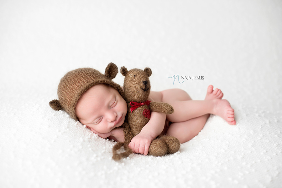 carol-stream-newborn-images-02