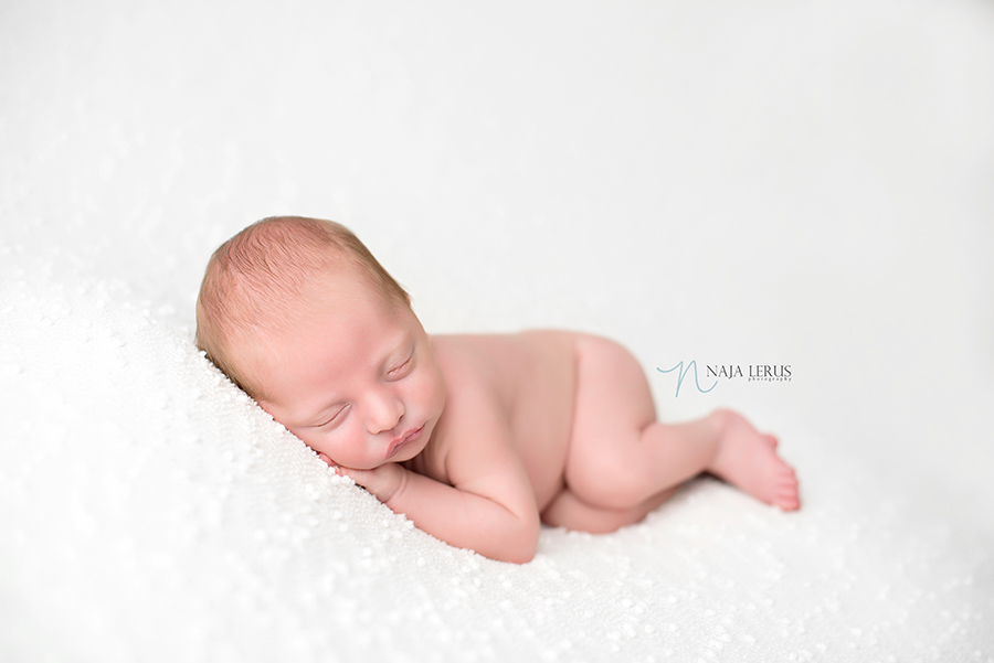 carol-stream-newborn-images-03