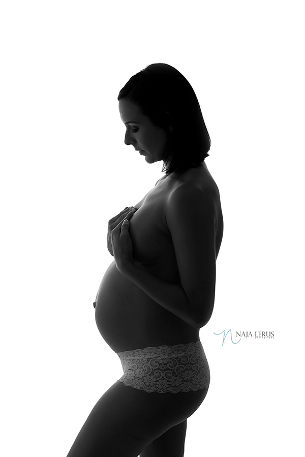 chicago-artistic-maternity-pictures