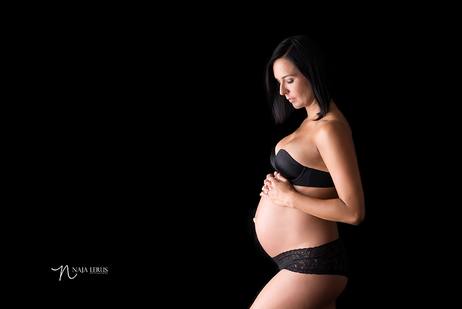 gorgeous maternity images chicago IL