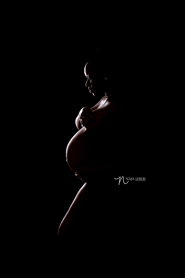 silhouette pregnancy pictures chicago IL