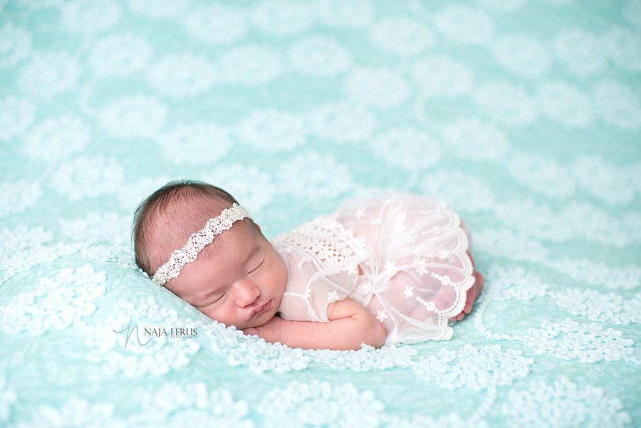 oak-lawn-newborn-images-10