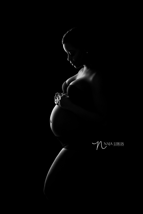 chicago-fine-art-maternity-photo-01