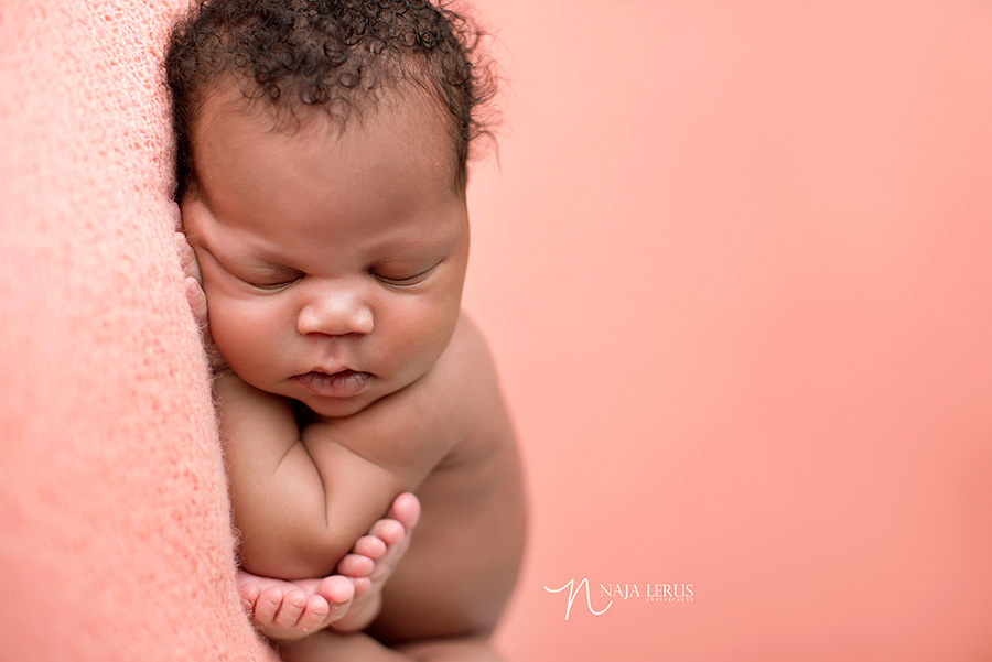 chicago-newborn-pictures-05