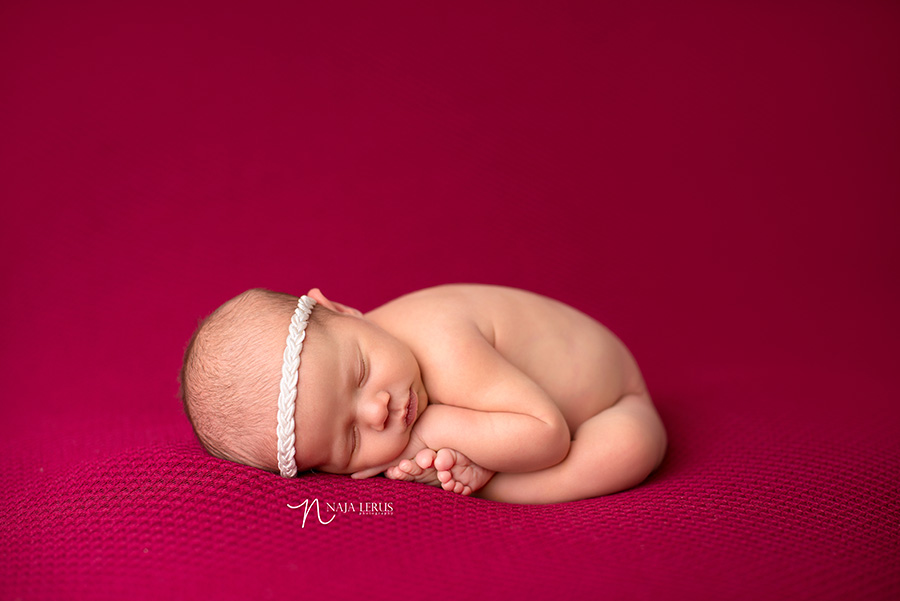 best newborn photographer chicago