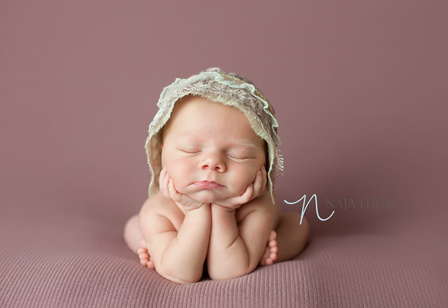 joliet il newborn photographer