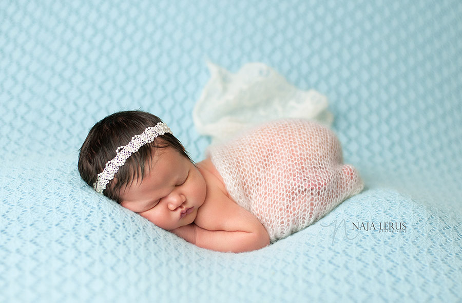 chicago newborn photographer