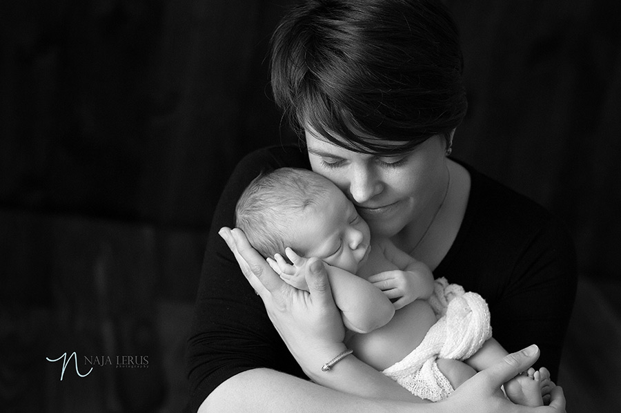 black and white parents shots newborn chicago