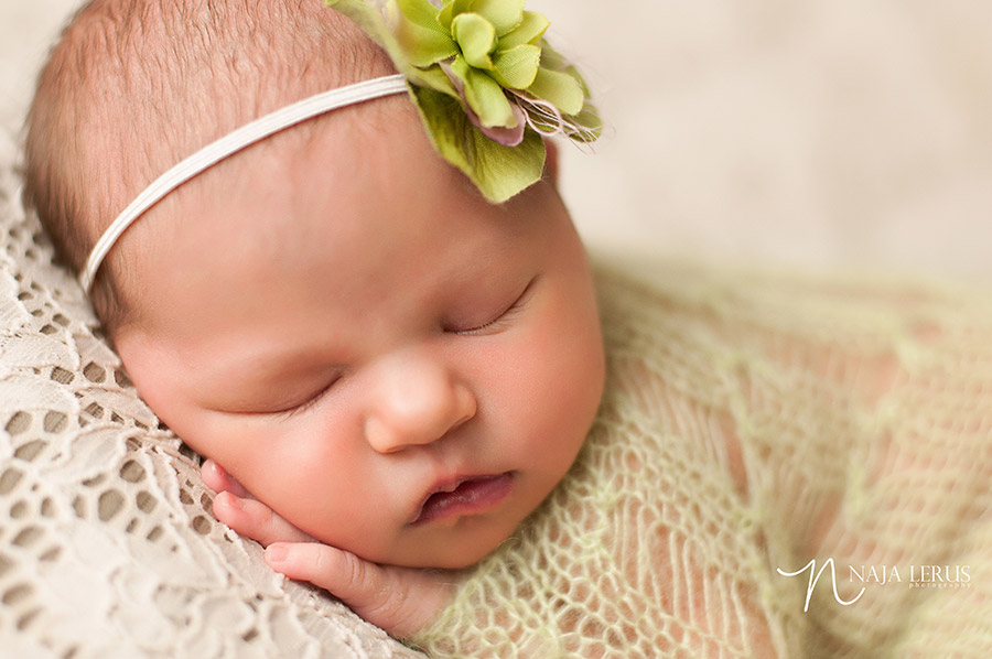 close up newborn baby photographer chicago