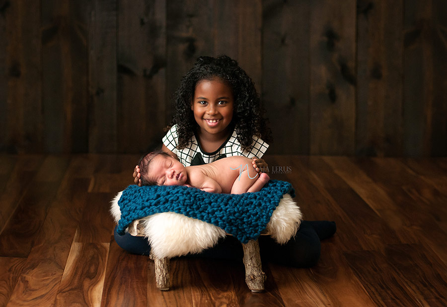 sibling photography newborn chicago