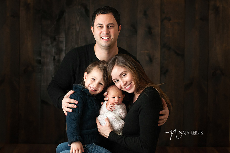 family photographer newborn chicago