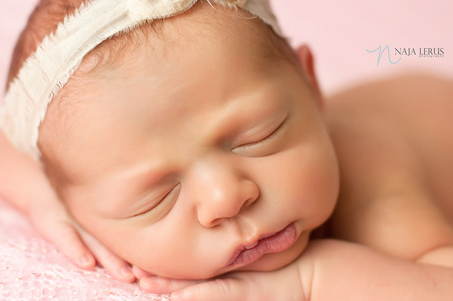 newborn close up photography chicago