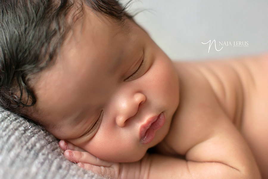 newborn close up photography