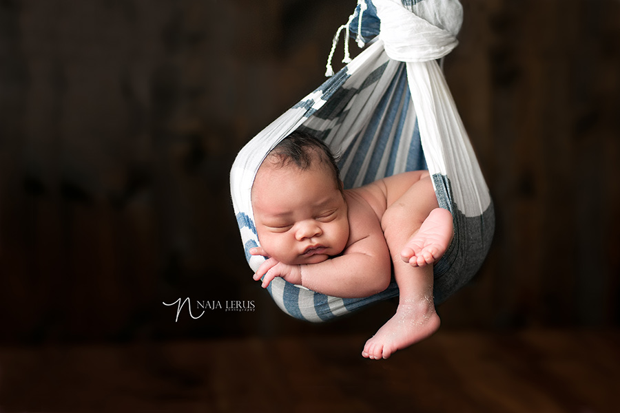 baby in sling newborn chicago