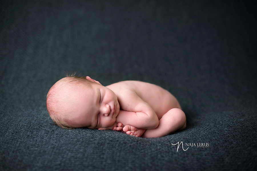 Taco pose newborn fetal position newborn photography chicago