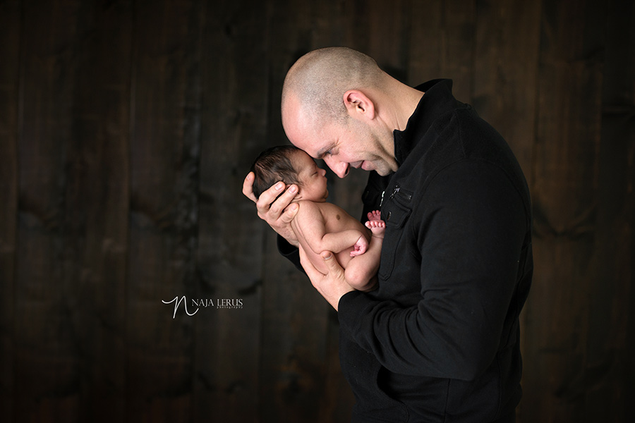 dad father newborn photos chicago palatine IL