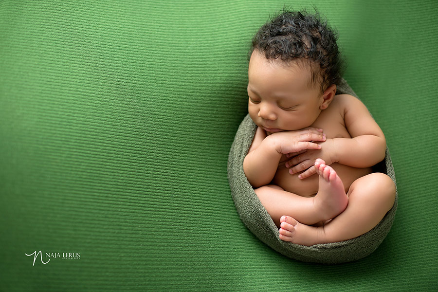 newborn natural pose