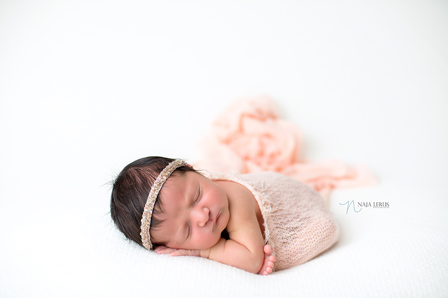 chicago-newborn-photos-02