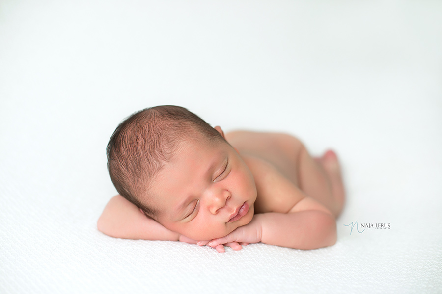 chicago-newborn-photos-12