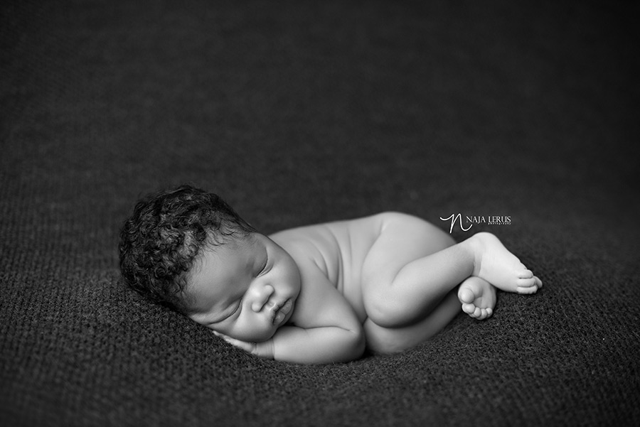 chicago-newborn-photography-02