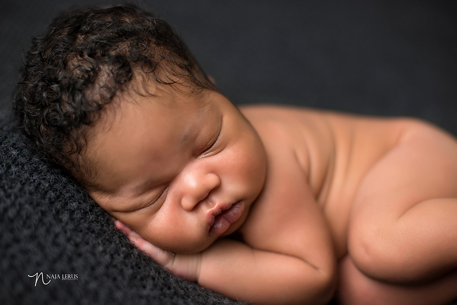 chicago-newborn-photography-12