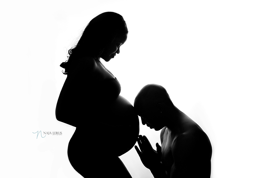 chicago couple maternity silhouette pictures