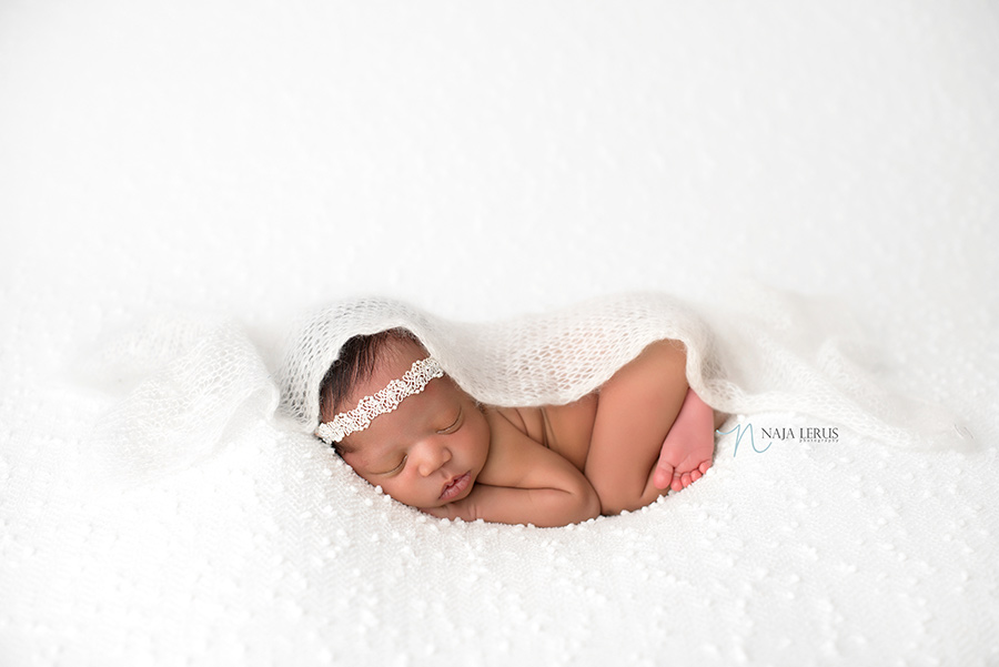 african american newborn photographer chicago IL