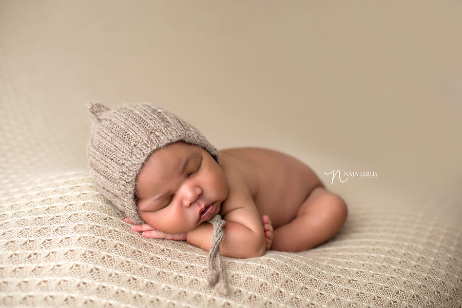 chicago-newborn-pictures-02