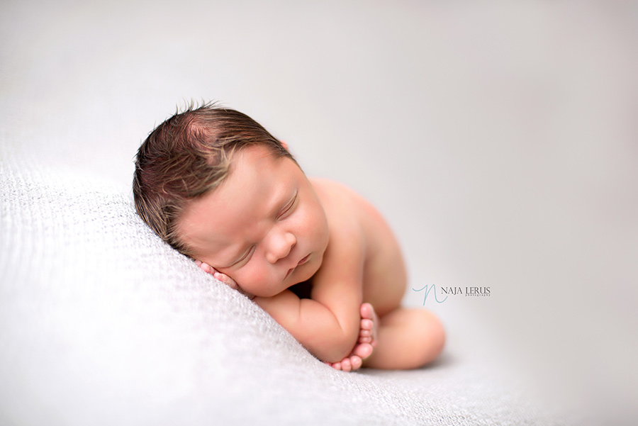 chicago newborn photographer 