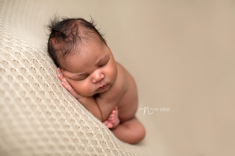 chicago-newborn-pictures-03