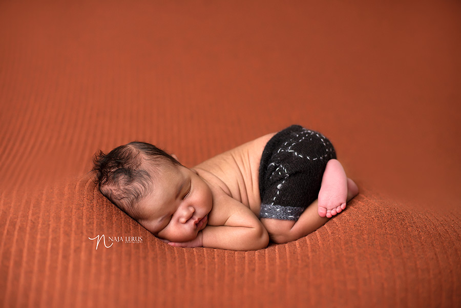 chicago-newborn-pictures-10